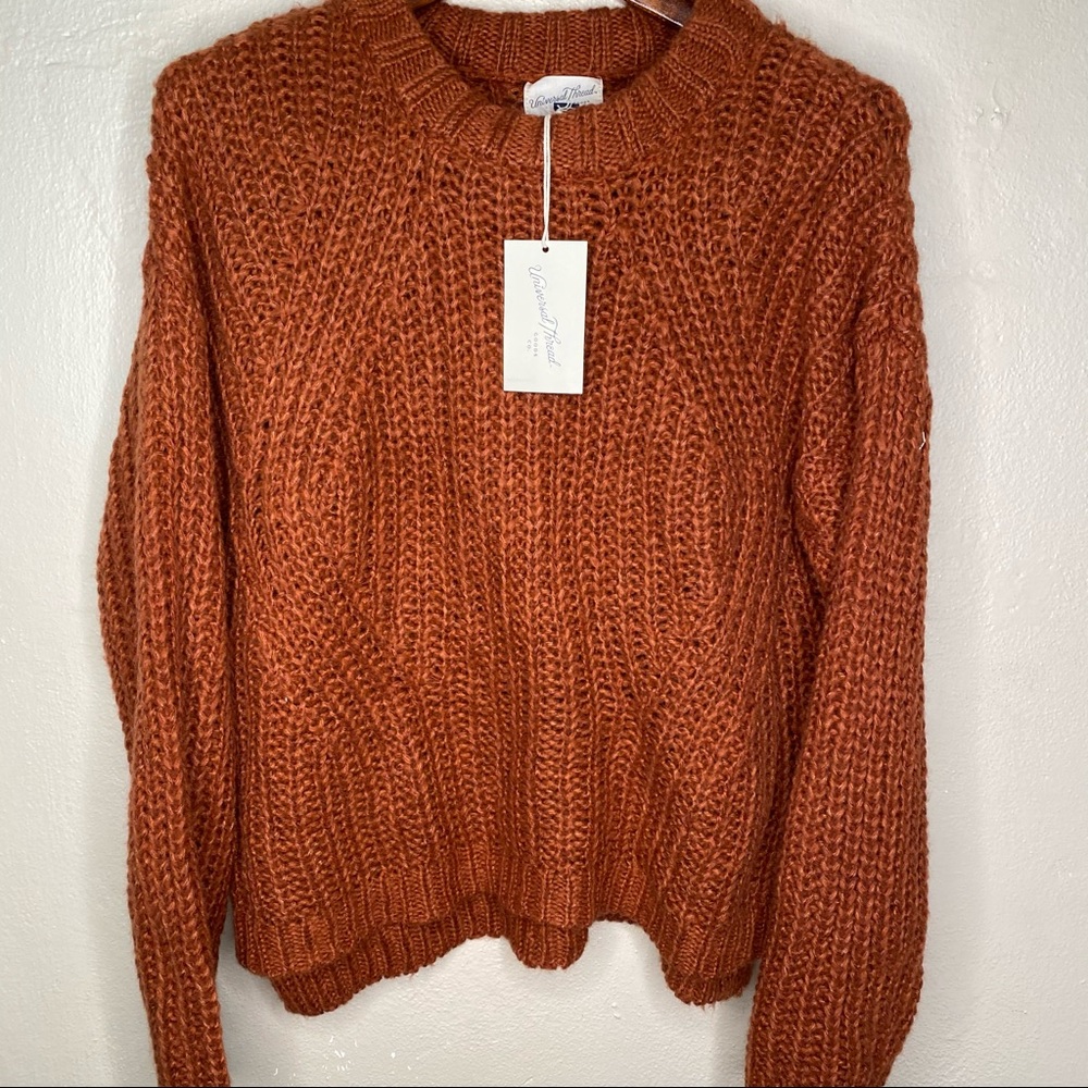 Crewneck Chunky Pullover Sweater - Picture 2 of 4